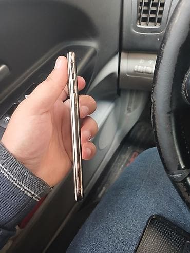 ipona: IPhone Xs, Qızılı, Face ID — 4