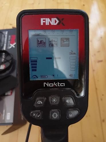 ашка: Nokta FINDX metal detektoru Xüsusiyyətlər: - Rəqəmsal idarə paneli və — 1