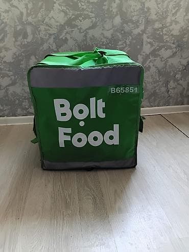 su despensoru: Bolt Food çatdırılma çantası - Rəng: yaşıl, reflektor zolaqlarla - — 1