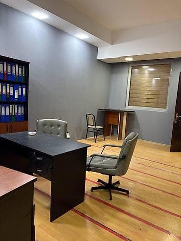 kreditle drel: İcarəyə verilir 3 otaqlı ofis 320 m², Şah İsmayıl Xətai m. Daha 7 — 9