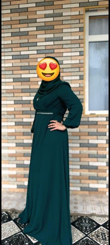 детские платья с длинным рукавом: Zərif uzun abaya/paltar – tünd yaşıl rəngdə. - Uzun, axıcı ətək — 1