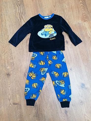 giyim: 4 azn biri. Uşaq dəstləri 2-3 dəfə geyinilib eyni təzə kimidi — 2