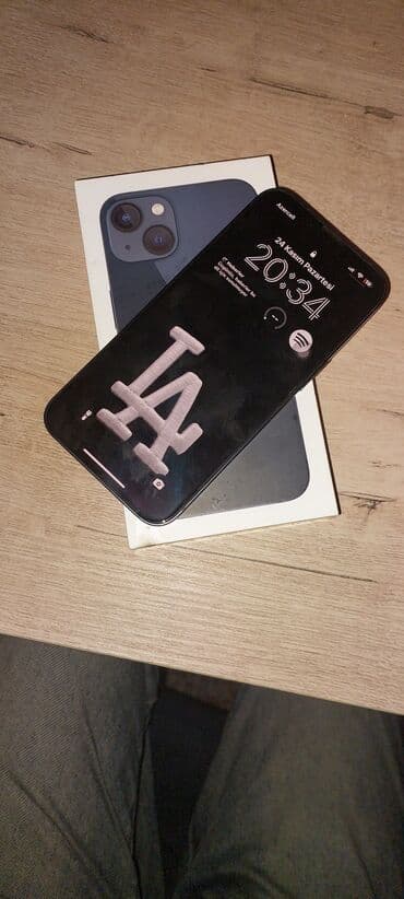 redmi 15 c: IPhone 13, 128 GB, Qara, Face ID — 2