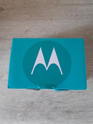 telefin: Motorola 4 GB, rəng - Qızılı, Düyməli — 7