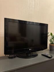 tv kronşteyn: İşlənmiş Televizor LG LCD 32" Ünvandan götürmə — 9