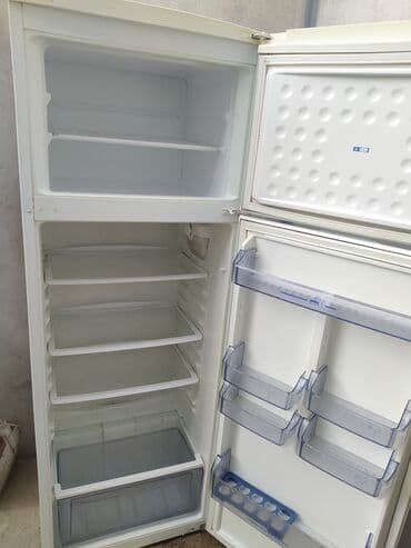 Холодильники: Soyducu Vestel yaxşı vezyede heç bir prablemi yoxdur tam işlekdi köç — 3