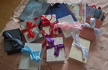 hediyye kart: Hədiyyə qutuları və hədiyyə paketləri dəsti - Müxtəlif ölçü və — 1