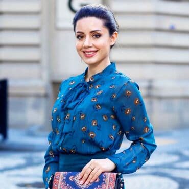 i̇talya istehsalı olan qadın şubaları: Yenidi. Italia 🇮🇹 məhsulu. Mağaza bağlandığı üçün geyimlər maya — 1