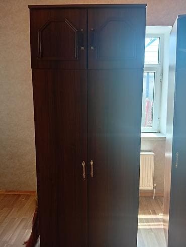 2 qapılı, Qəhvəyi, Açılan, Düz dolab — 2