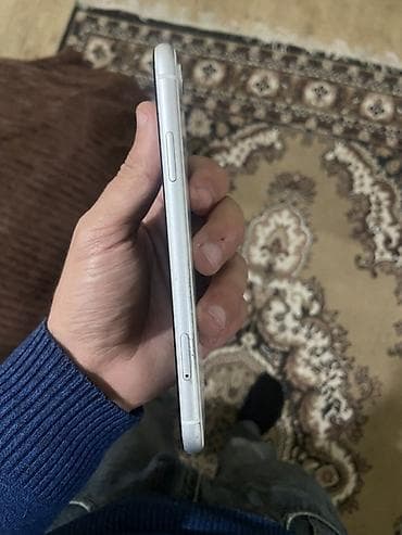 telefon iphone 6: IPhone Xr, 128 GB, Ağ, Simsiz şarj, Face ID — 3