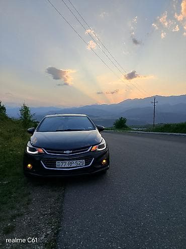 4 teker: Chevrolet Cruze: 1.4 l | 2017 il 271000 km Hetçbek — 1