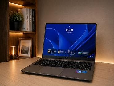 windows 10 pro: Satılır HONOR MagicBook X16 i5 12th Gen / 8GB RAM / 512 SSD Təmiz və — 1