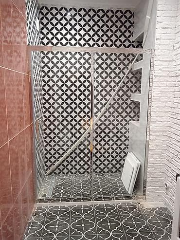qapi demir qapi seyf qapi: Duş kabinləri və şüşə arakəsmələr – sifarişlə hazırlanır - Material — 10