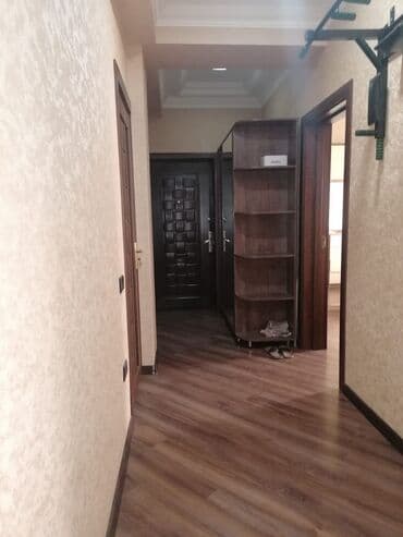 şüvelanda kiraye evler: Unvan xirdalan seheri 1 nomreli mekdebin yani 3 otaq tam esyali her — 5