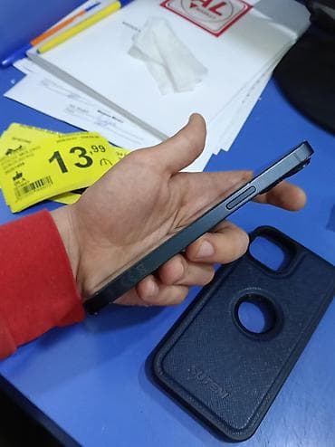 dubai iphone: IPhone 14, 128 GB, Midnight — 6