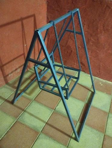 balkonlar: Metaldan hazırlanmış uşaq yelləncəyi - Karkas: kvadrat formalı profil — 2