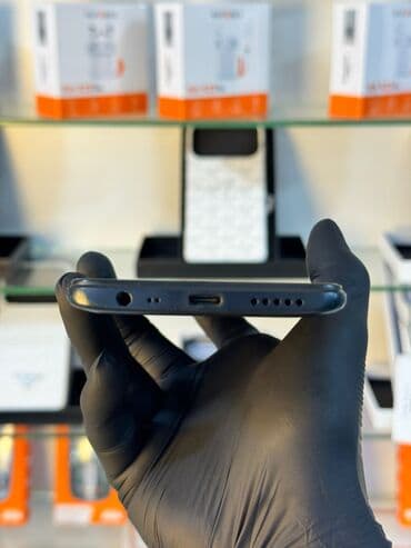 b mp3 var: Redmi 8A, 32 GB, rəng - Qara, Sensor — 4