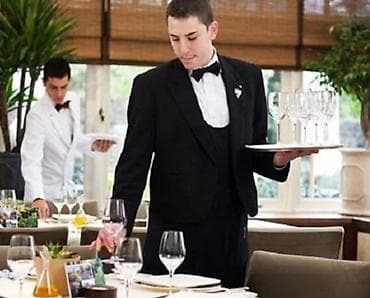 Ofisiant tələb olunur, Restoran, Aylıq ödəniş, 30-45 yaş, 3-5 illik təcrübə — 1