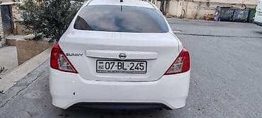 toyota corolla oluxana: Nissan Sunny sedan - Kuzov: ağ rəng, 4 qapı, arxa parklama işıqları — 3