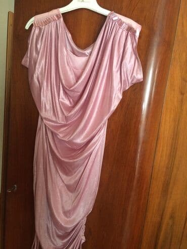 Cavan giza yarawan bir ziyafet paltari,cemi bir defe geyilib lalafo.az -da Cavan giza yarawan bir ziyafet paltari,cemi bir defe geyilib