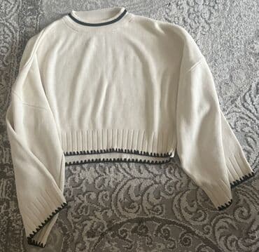 Paltolar: Qadın geyim dəsti – 4 məhsul 1) Ağ trikotaj sviter - Model: qısa — 1