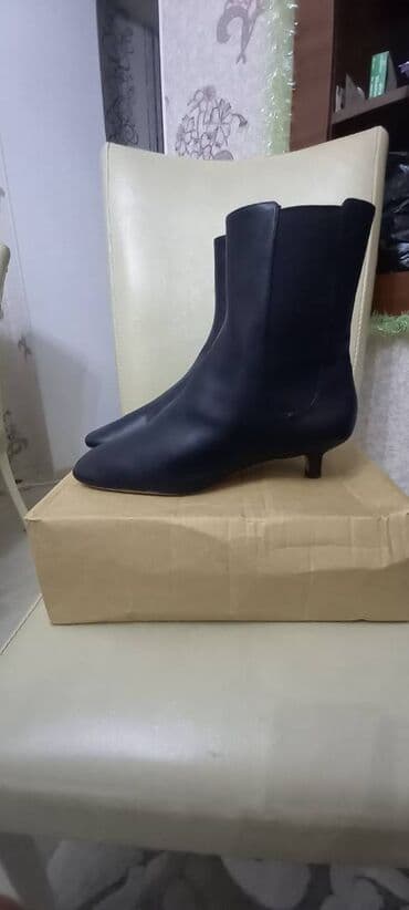 qış botları: Ölçü: 41.5, Yeni — 3