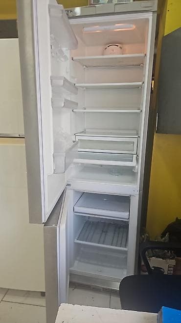 Paslanmayan poladdan korpuslu, aşağıdan donduruculu iki qapılı — 2