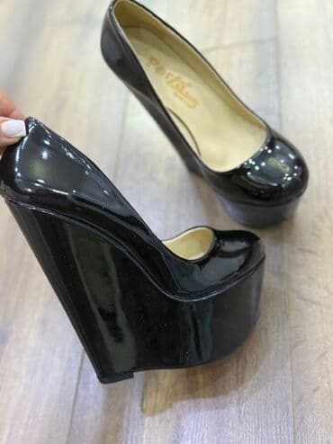 fitnes üçün qadın krosovkaları: Ölçü: 37, Yeni — 2