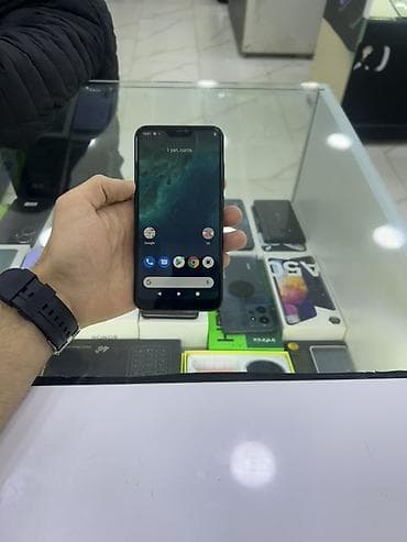 Xiaomi Mi A2 Lite, 32 GB, rəng - Qara, 
 İki sim kartlı