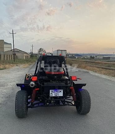 mini yer sumlayan traktor: Salam təzədi. 
Barter var 
Masinla — 3