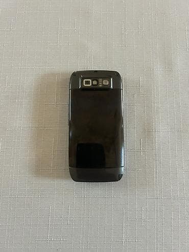 philips xenium 9@9s: Nokia E72 — 2