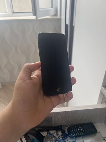 Salam iphone 7 ucun korpus ekranin salamat oldugunu bilmirem amma at lalafo.az Salam iphone 7 ucun korpus ekranin salamat oldugunu bilmirem amma