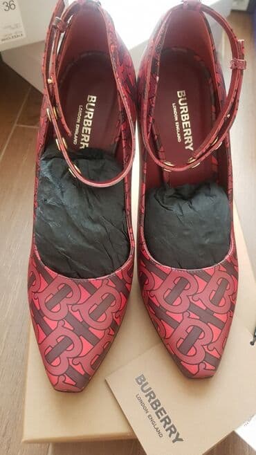 Tuflilər, Burberry, Ölçü: 38.5, Yeni lalafo.az -da Tuflilər, Burberry, Ölçü: 38.5, Yeni