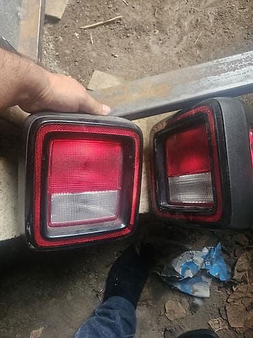 vito stopu: LED, Jeep — 1