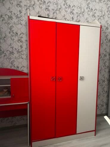 Açılan, 3 qapılı Düz dolab, Qarderob, paltar dolabı