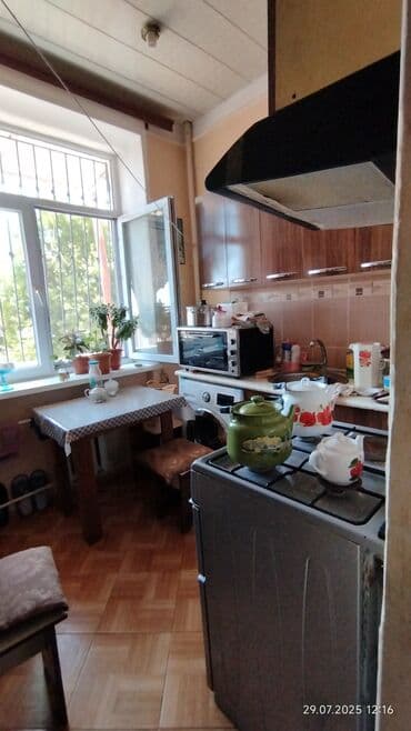 sumqayit 17 mkr: Bakı, Suraxanı, 2 otaqlı, Köhnə tikili, 49 kv. m — 13