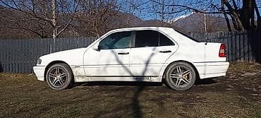 passat b5 turbo: Mercedes-Benz C-Class: 1.8 l | 1996 il Sedan — 5