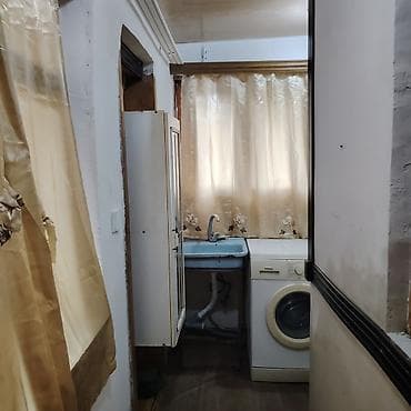kiraye ecemi: Yasamal rayon 20 yanvar metro yaxınlıgında 1 boyuk ve 1 kıcık otag — 10