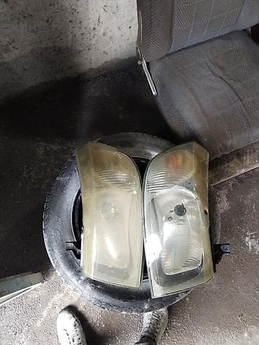 2107 faralar: Komplekt, Yaxın və uzaq vuran işıqlar Ford, 2006 il, Orijinal, Almaniya, İşlənmiş — 1