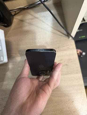 xaladelnik satilir: IPhone 15 Pro, 128 GB, Blue Titanium, Face ID — 6