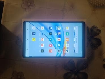 atouch tablet: HONOR Pad X7 (8.7") Salam Planşet əla vəziyyətdədir 1 ay olar alınıb — 5