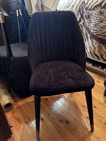 balkon masasi: Qonaq otağı üçün, İşlənmiş, 6 stul — 4