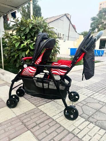 əkizlər üçün: Əkizlər üçün araba, İşlənmiş, Ödənişli çatdırılma — 1