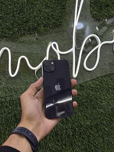 apple watch ultra 1: IPhone 13, Qara, Face ID — 2