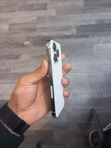 iphone 14 ağ: IPhone 14 Pro, Ağ, Simsiz şarj — 2