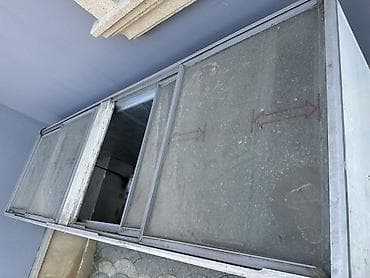 Şüşəli dondurucu