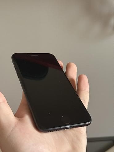 iphone 7 satisi: IPhone 7, Qara, Simsiz şarj — 5