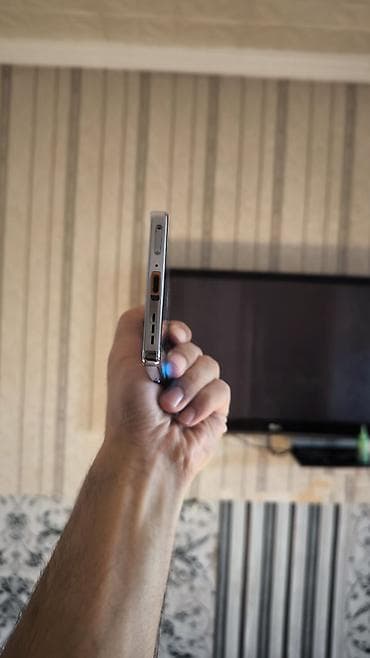 mattpear m plus: Infinix GT 20 Pro, 256 GB, rəng - Gümüşü, Sensor — 5