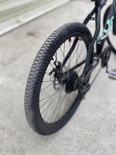 veli: İşlənmiş Şəhər velosipedi Adidas, 24", sürətlərin sayı: 32, Ödənişli çatdırılma — 5