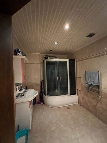 yeni günəşlidə 3 otaqlı ucuz bina evləri: Nərimanov metrosunun yaxınlığında Şua resoranına yaxin yerləşən 14 — 9